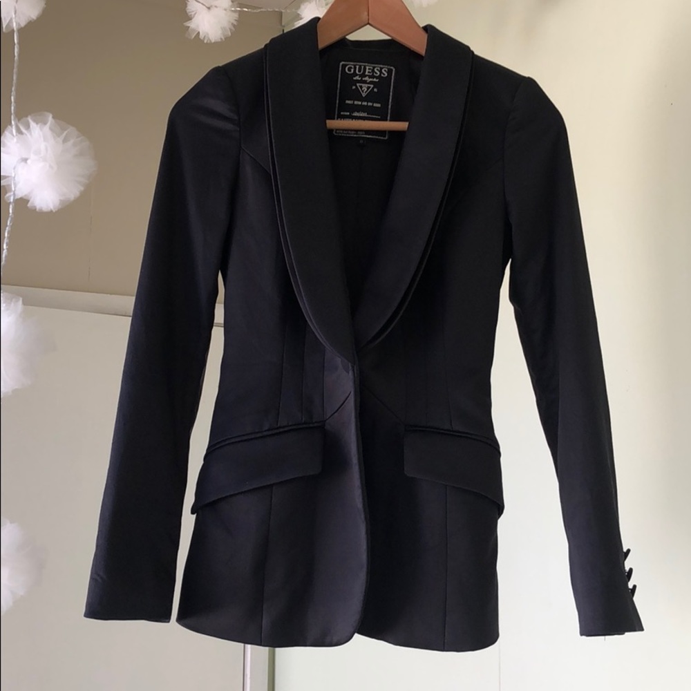 Guess black jacket with padded shoulders 0